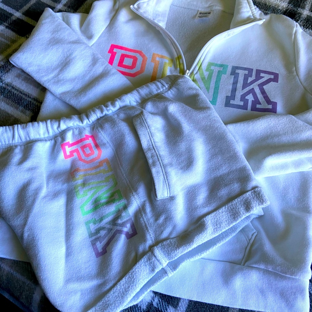 PINK Victorias Secret short set - size medium